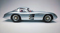 Charger l'image dans la visionneuse de la galerie, LEGRAND Mercedes-Benz 300 SLR « Uhlenhaut Coupé » Kit échelle 1/8 « The Red »
