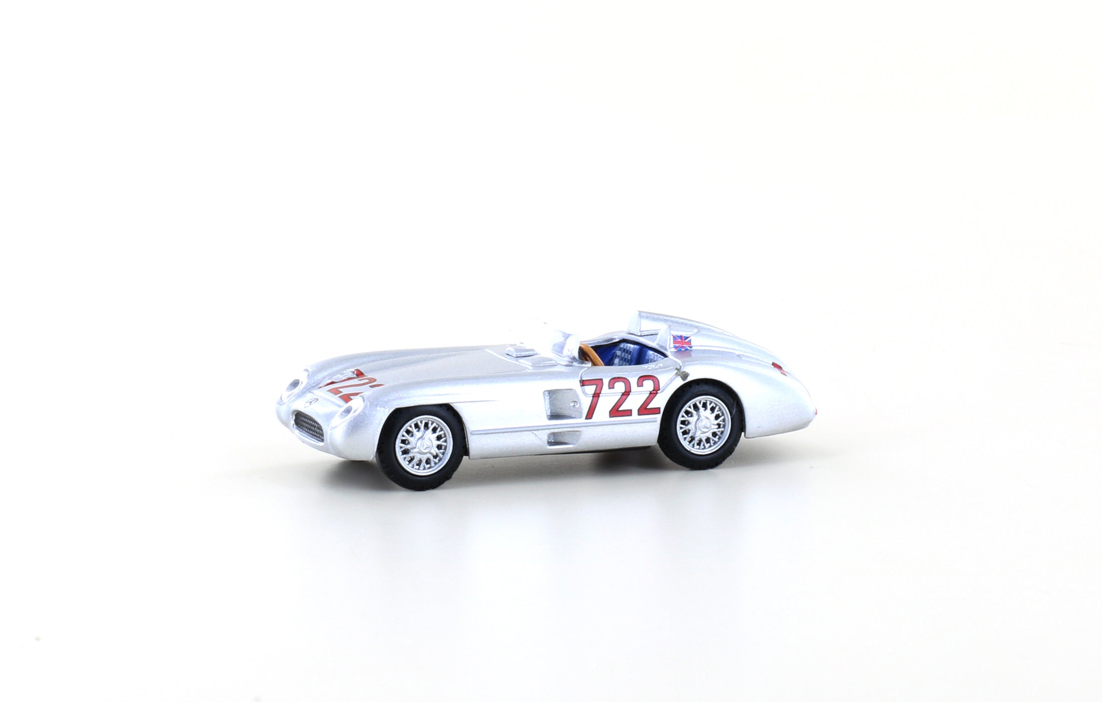 Mercedes Benz 300 SLR Roadster, n°722 argent, 2 béquilles, échelle 1/87