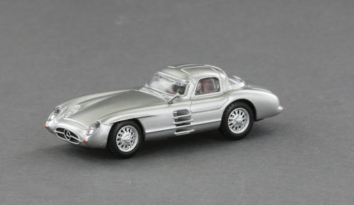 Mercedes Benz 300 SLR Uhlenhaut Coupe, silver, inside red, scale 1/87